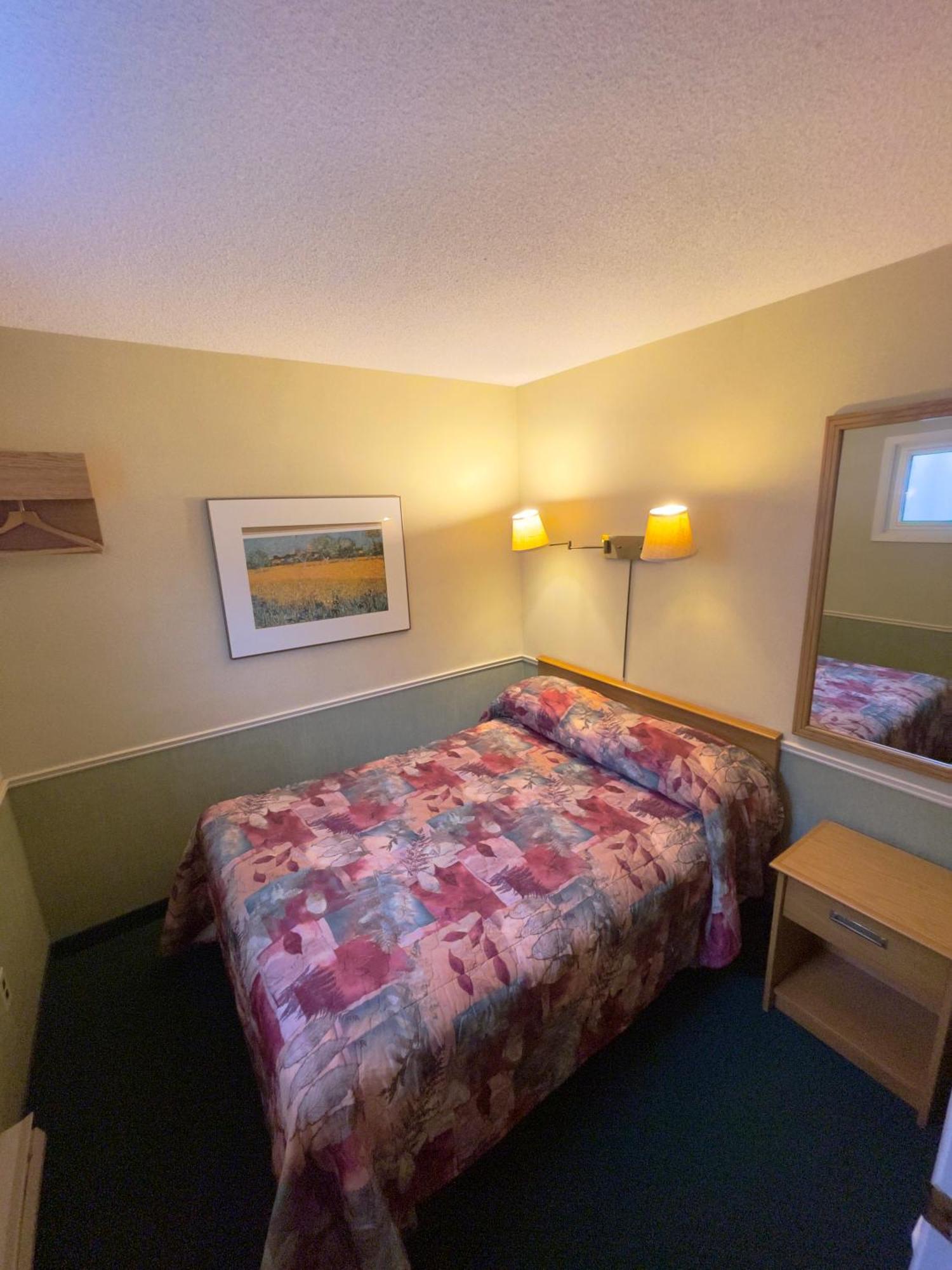 Adams Motel Sault Ste. Marie Exterior photo